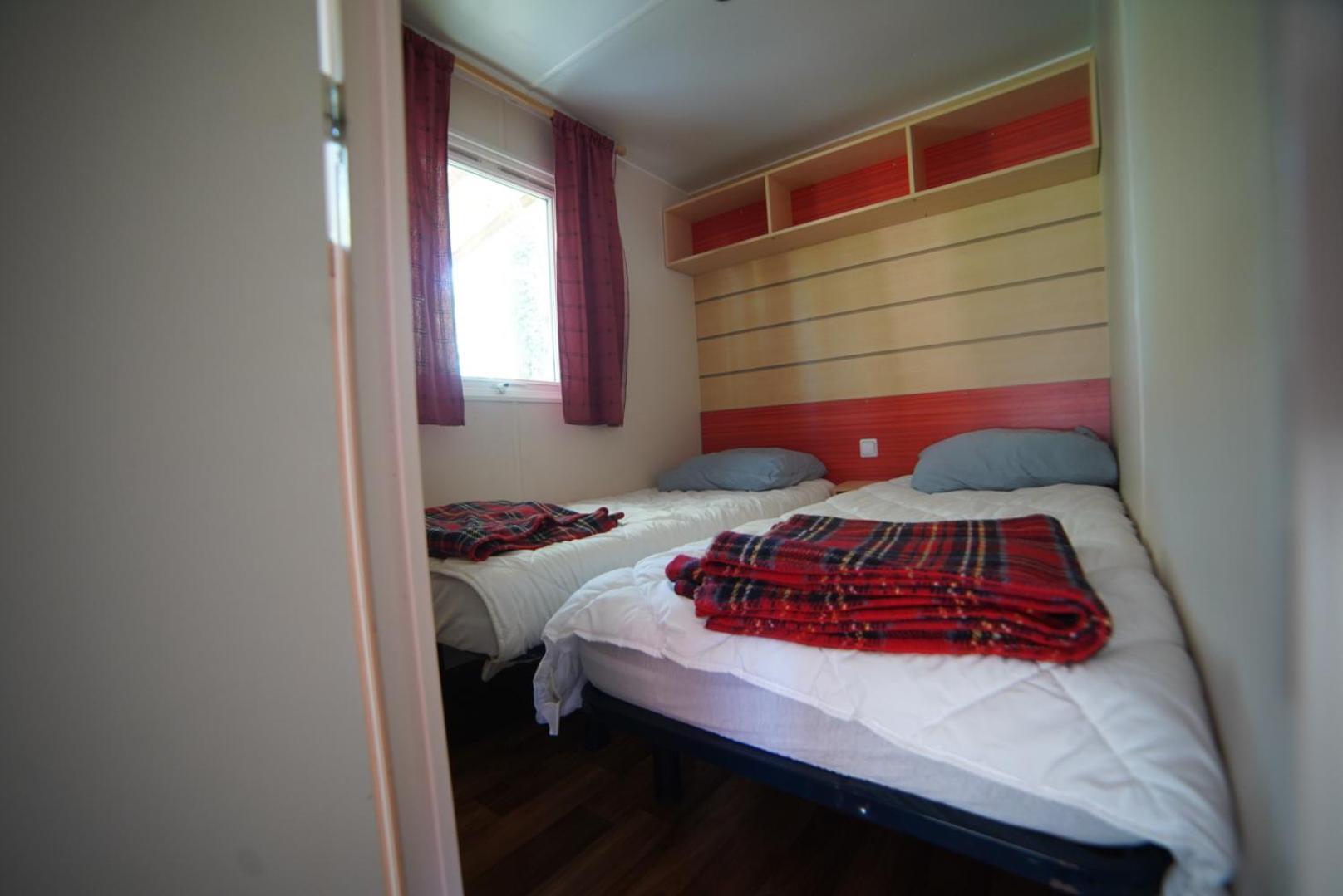 Mobil-Home Saint-Cheron 91530 Camping Parc Des Roches Екстериор снимка